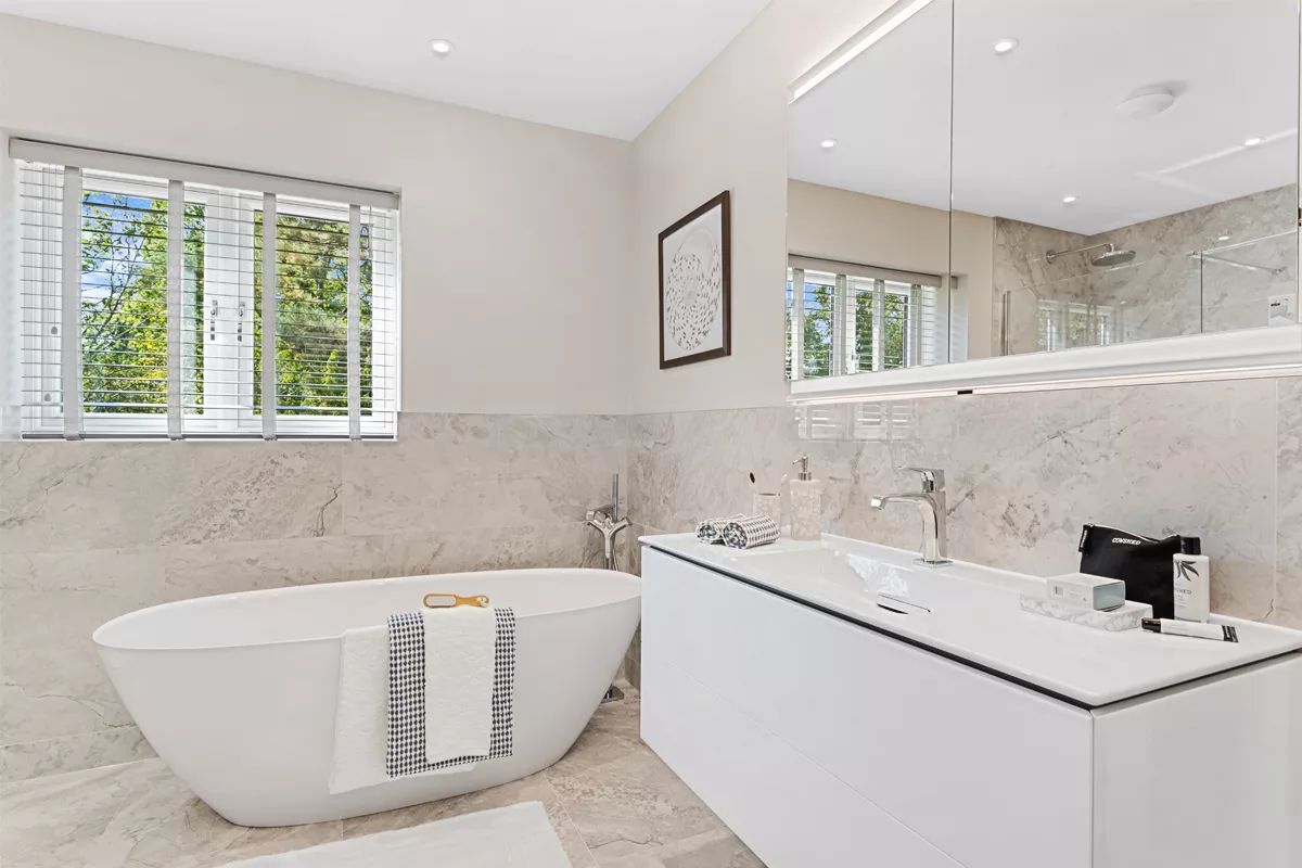 Swallows Gate Plot 9