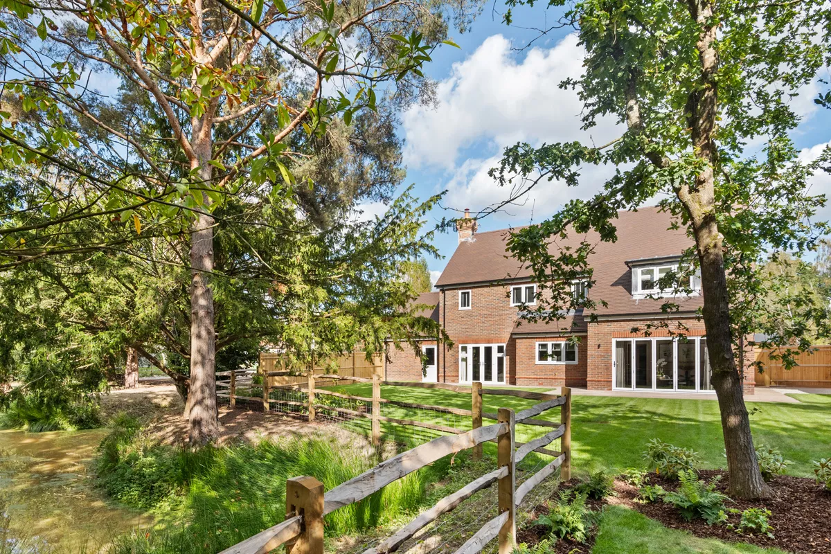 Swallows Gate Plot 9